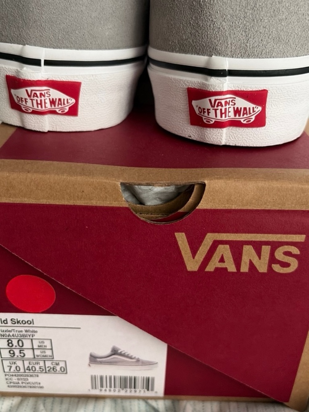 Women’s vans 9.5 old skool sneakers gray and white